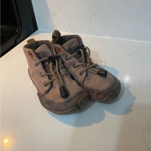 Winter wildling barefoot minimalist shoes